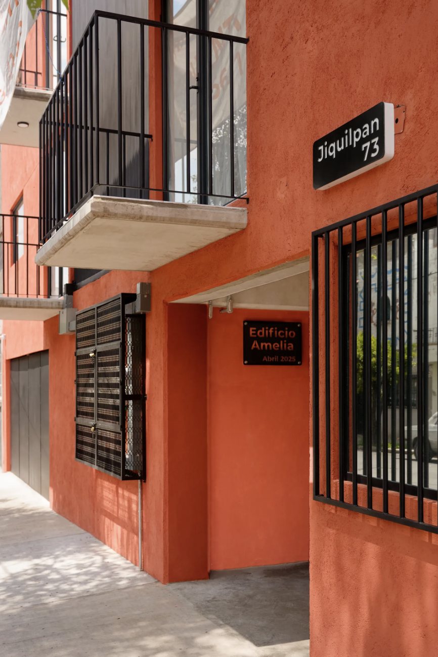 Entrada de Edificio Amelia, Jiquilpan 73, edificio ya entregado en Col. Janitzio, CDMX